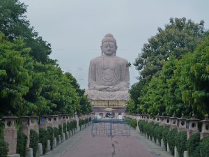 Giant Buddha Statue1